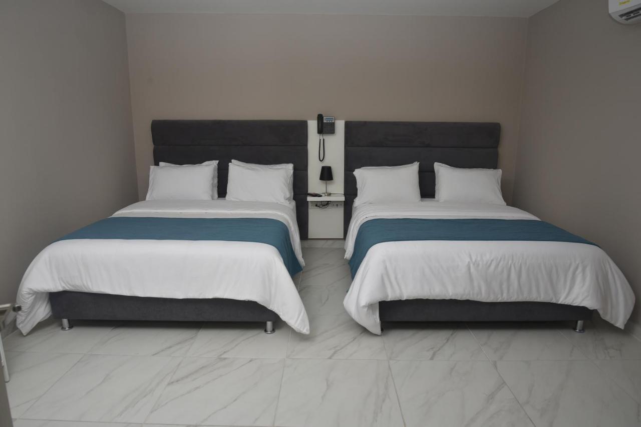 Or Hotel 94 Barranquilla  Bagian luar foto