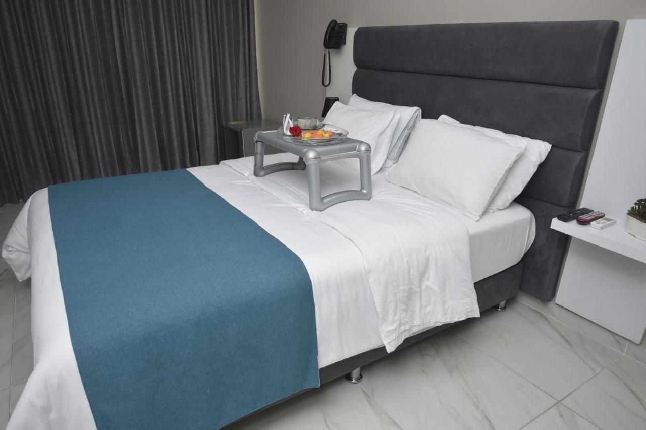 Or Hotel 94 Barranquilla  Bagian luar foto